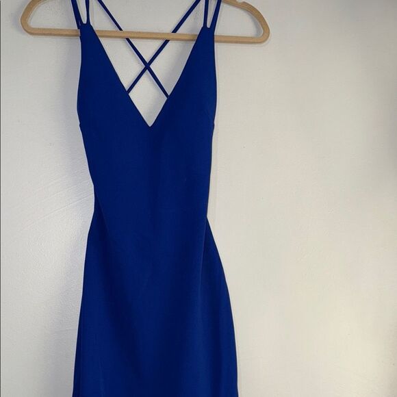 Blue Bodycon V-Neck Cocktail Dress - Picture 3 of 8